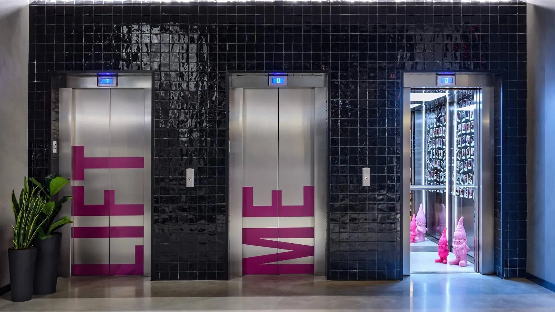 Hotel Moxy Lisboa Oriente