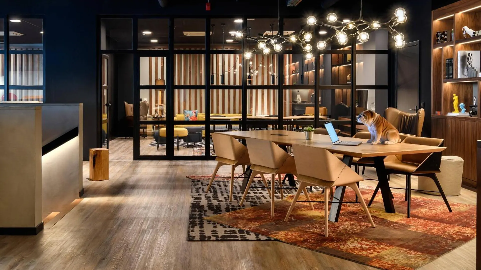 Hotel Moxy Lisboa Oriente